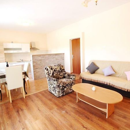 נין Apartment Sime מראה חיצוני תמונה