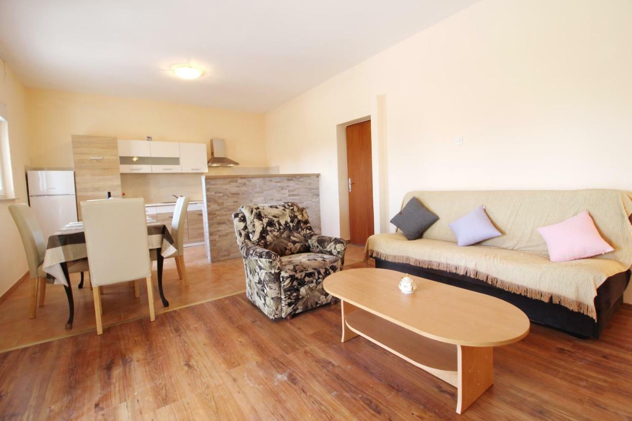 נין Apartment Sime מראה חיצוני תמונה