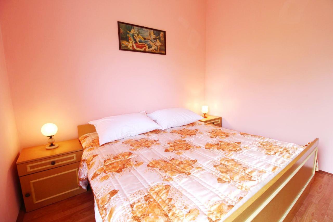 נין Apartment Sime מראה חיצוני תמונה