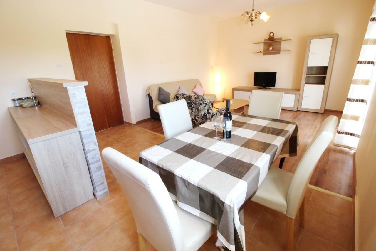 נין Apartment Sime מראה חיצוני תמונה
