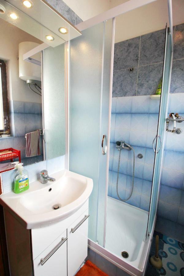 נין Apartment Sime מראה חיצוני תמונה