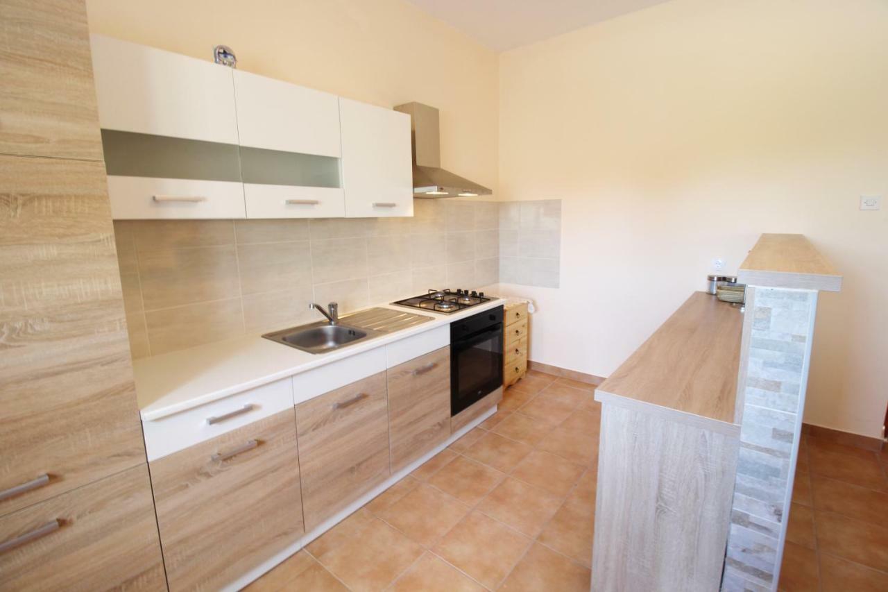 נין Apartment Sime מראה חיצוני תמונה