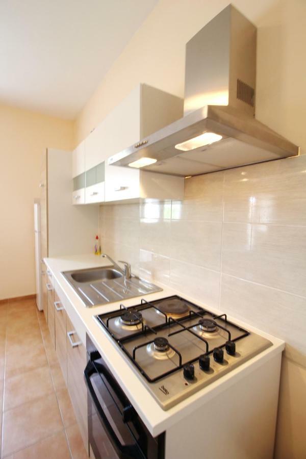 נין Apartment Sime מראה חיצוני תמונה
